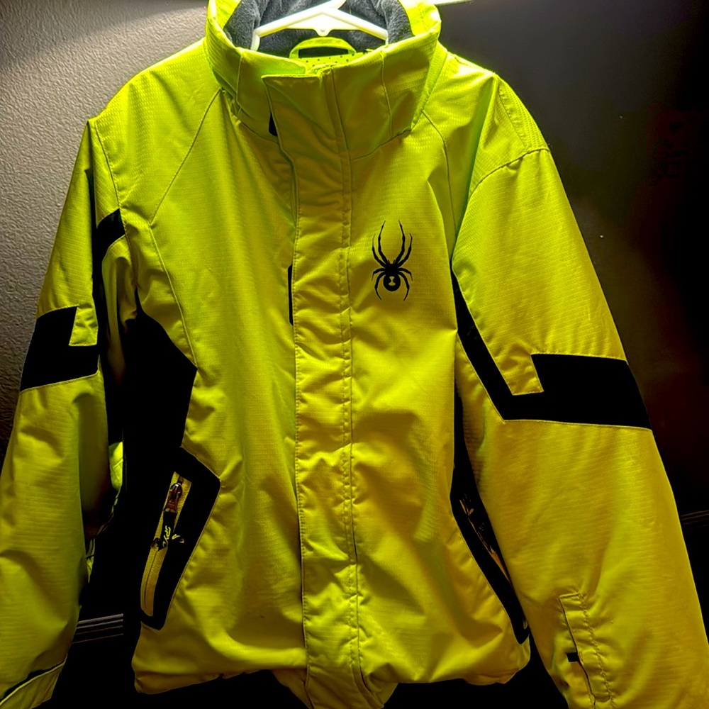 Spyder Kids Yellow and Black Jacket 🕷️